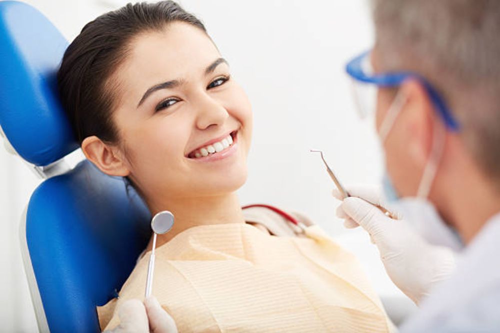 is-there-a-risk-of-sensitivity-after-a-white-filling