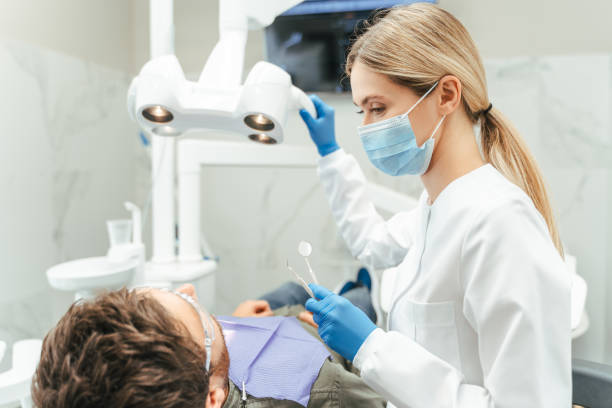 dentist near cloverdale